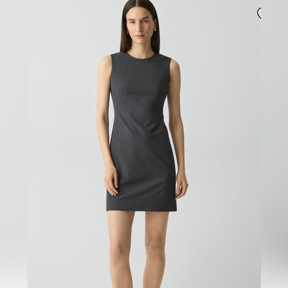 Theory Fitted Dress in Good Wool Size 8